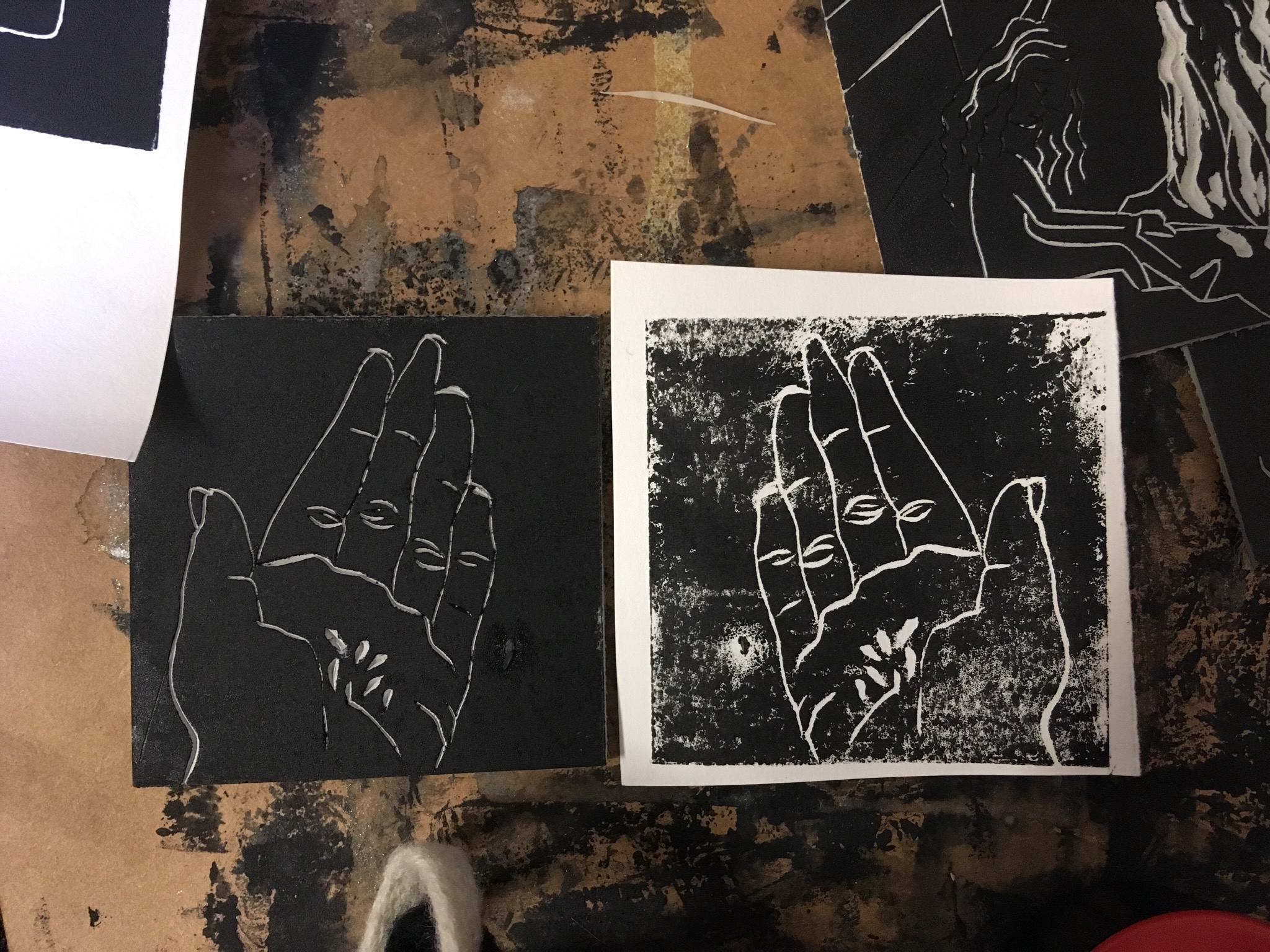 6687D405-13D4-44D6-B839-8B8FCDE0FF08